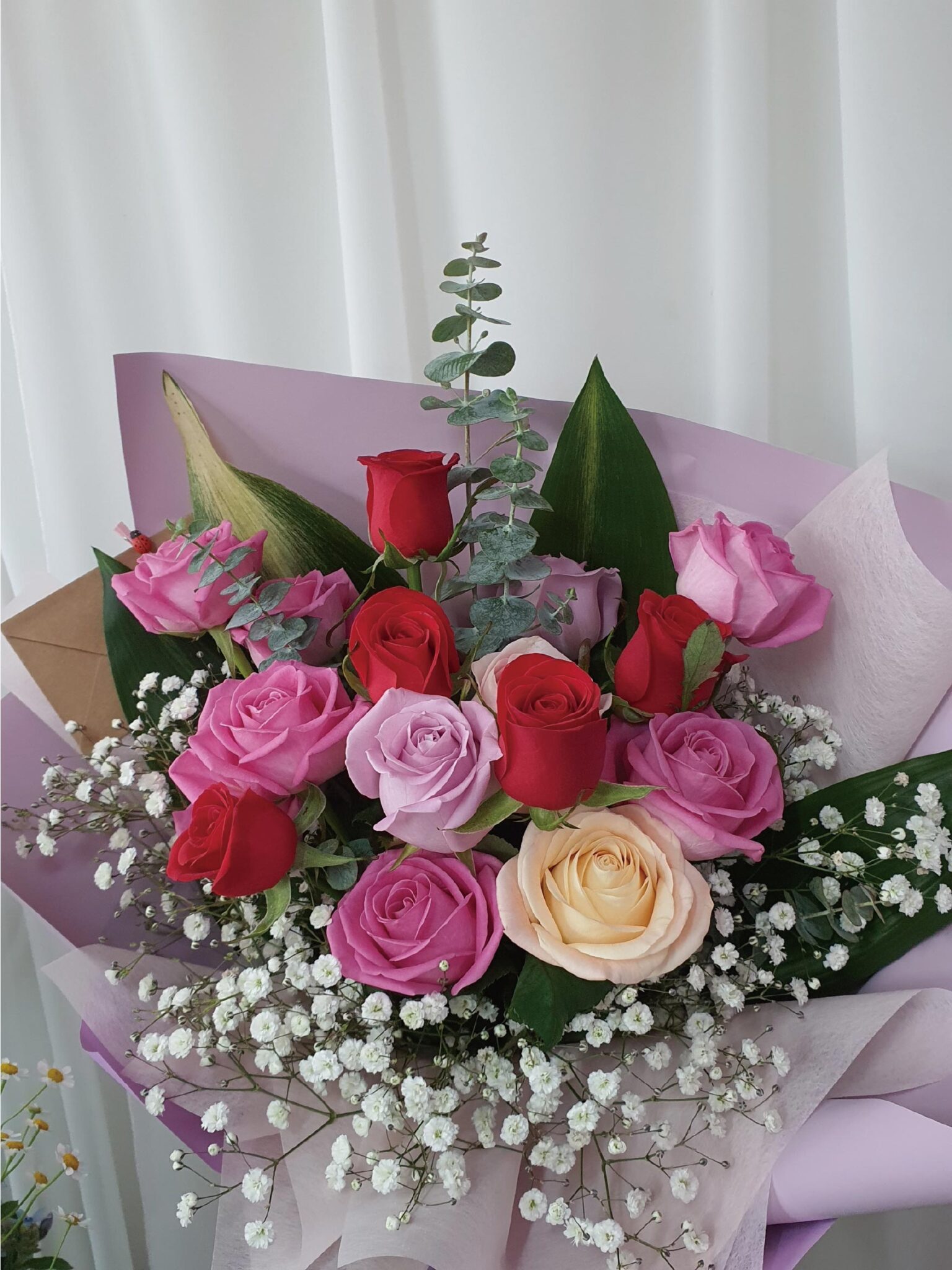 Flower delivery Korea ⋆ 한국 꽃 선물 ⋆ Assorted Color Rose Bouquet