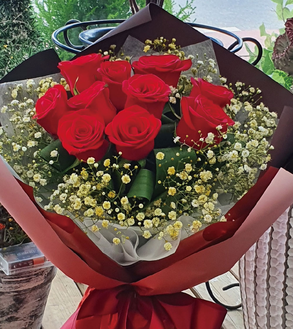 Red Rose Bouquet  Flower Gift Korea